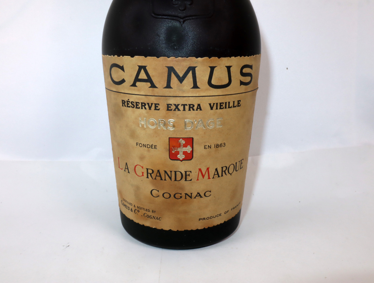 HORS D'AGE カミュ オルダージュ CAMUS 古酒 700ml Camus ブランデー 0