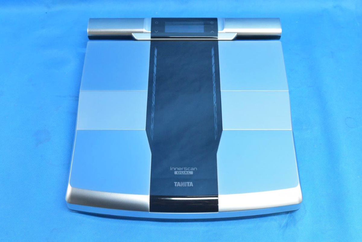 未使用品 2019年製 タニタ デュアルタイプ体組成計 RD-800-BK インナー