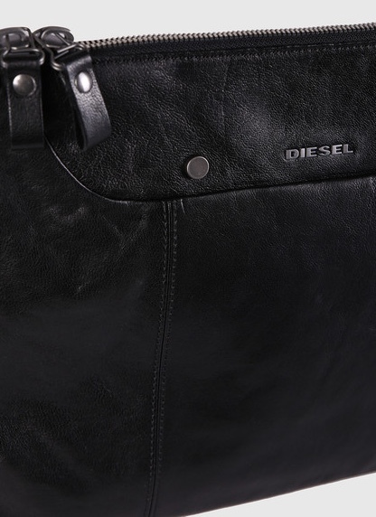 定価30 800円dieselディーゼルl L4clutchラムレザー羊革l字zipクラッチバッグblackjoggkrooleythommer かばん バッグ 売買されたオークション情報 Yahooの商品情報をアーカイブ公開 オークファン Aucfan Com