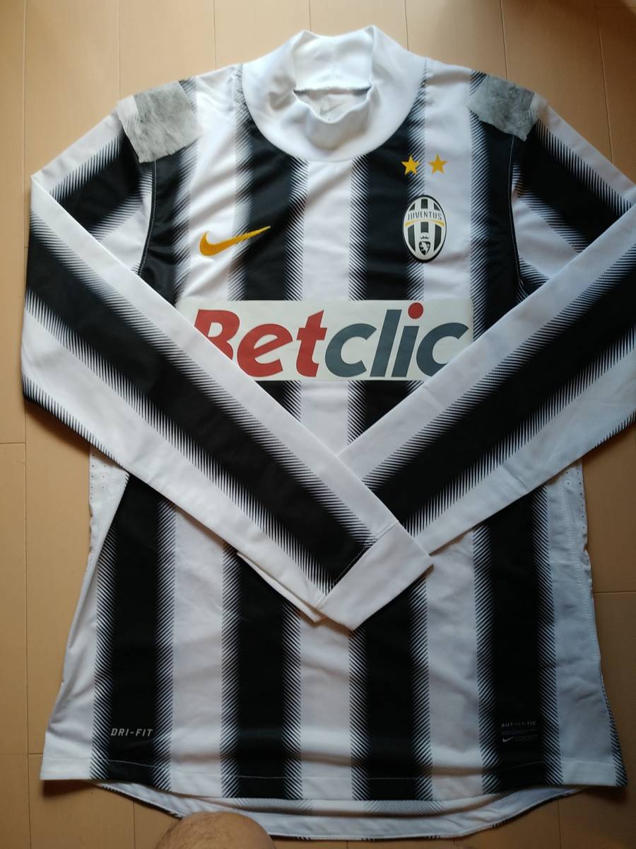 ユベントス Juventus Home ユニフォームショップ O.K.A Away ＆ 2011-2012 SIZE サッカーユニフォーム メンズ ユニフォーム ホワイト×ブラック XL L メルカリ