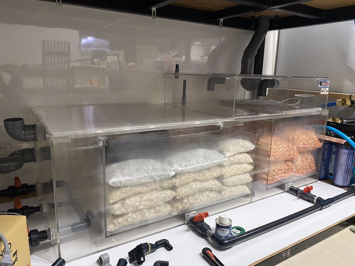 ろ過槽｜テクノ販売株式会社 【大型水槽専門・なら水槽マニア】綺麗目 