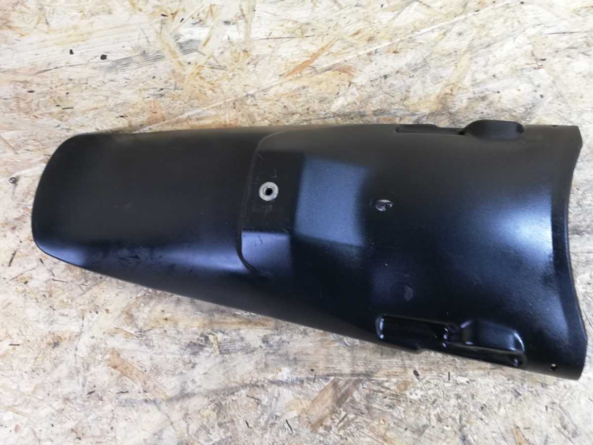 FTR223 リアフェンダー ホンダ 純正 中古 バイク 部品 MC34 割れ欠け