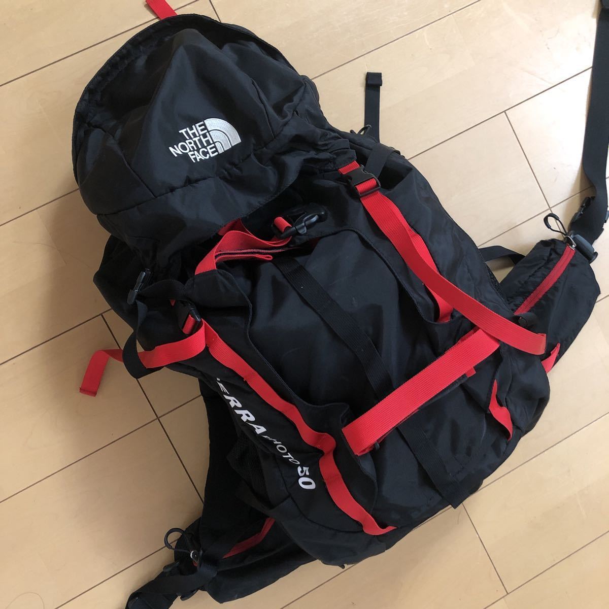  THE NORTH FACE バックパック リュック TERRA PHOTO 50(ザ・ノース・フェイス)｜売買されたオークション情報、yahooの商品情報をアーカイブ公開 - オークファン ザ・ノース・フェイス