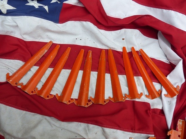 人気セール，品質保証 米軍実物 アルミ テント用 ペグ 10本セット 39x(ペグ)｜売買されたオークション情報、yahooの商品情報をアーカイブ公開 - オークファン ペグ