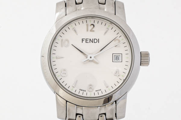 FENDI フェンディ 2100L デイト ホワイト文字盤 クオーツ レディース