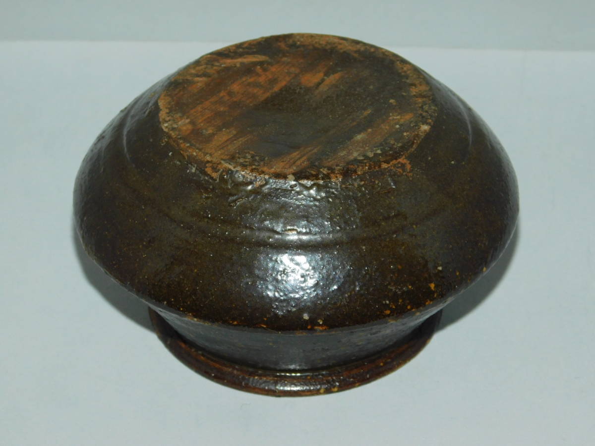 李朝 | - CE） 白磁小壺（1392–1897 入蘆花（ロカニイル） 壺 オンギ