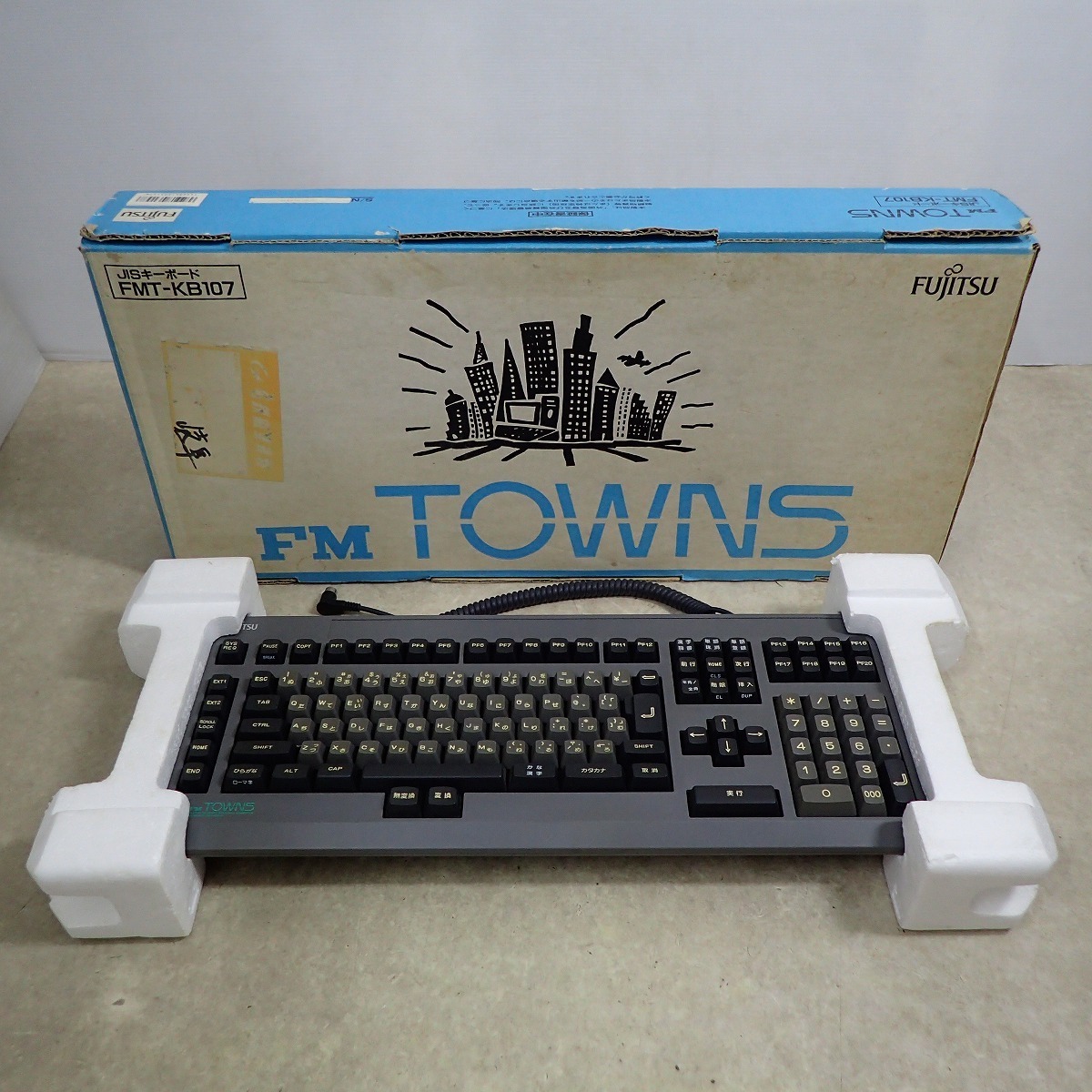 富士通 FUJITSU JISキーボード FMT-KB105 タウンズ FM TOWNS
