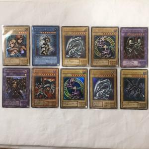 遊戯王 まとめ売り 引退 コレクション 遊戯王 30枚まとめ売り 引退品 SR以上 遊戯王 ウルトラレアのみ 1000枚