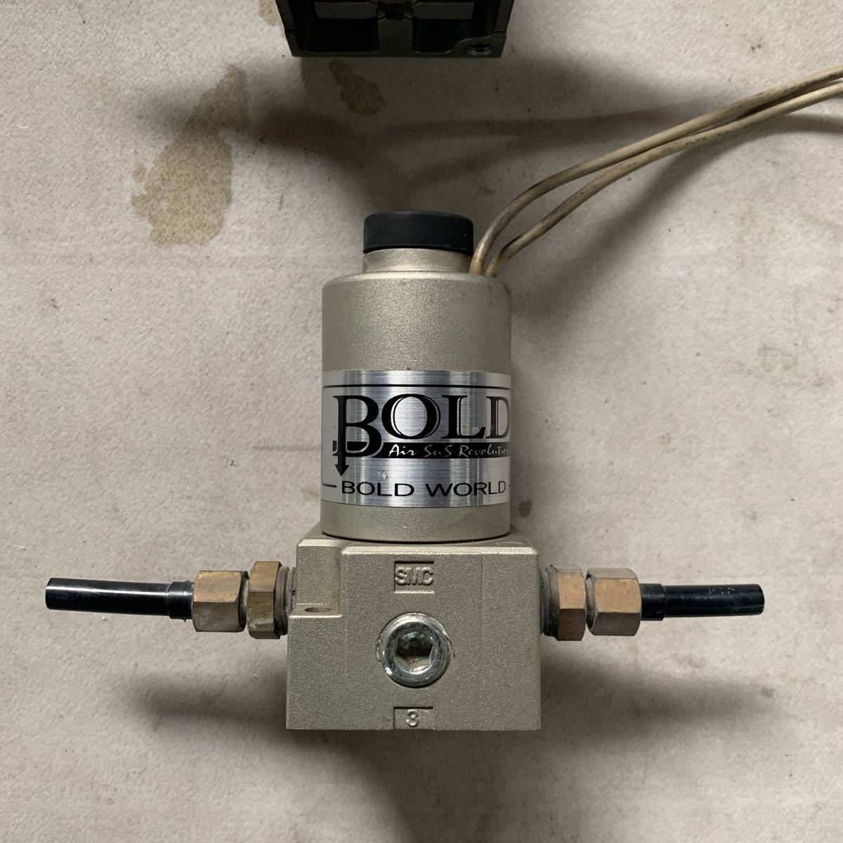 1円売り切り 送料無料 ロールカットバルブ BOLD エアサス ボルド 