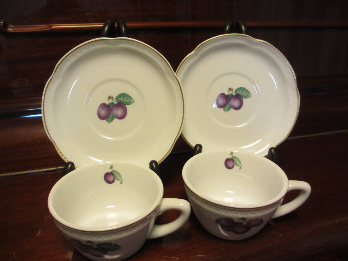 リチャードジノリ：ボンジョルノ　プルーン　カップ＆ソーサー　２客セット（新品未使用）