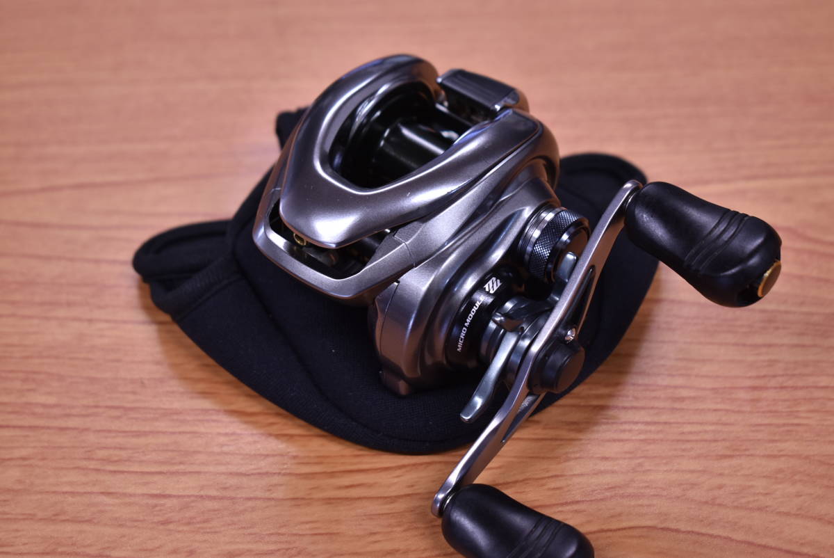  品 シマノ 15 メタニウム DC SHIMANO METANIUM 前期 左巻き ベイトモデル(シマノ)｜売買されたオークション情報、yahooの商品情報をアーカイブ公開 - オークファン シマノ