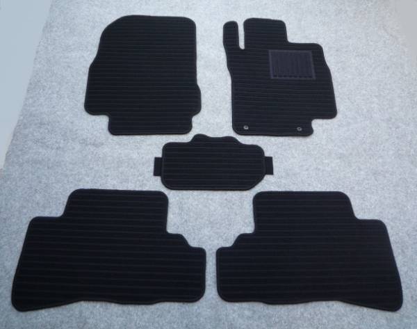 キューブ　ＢＺ１１/ＢＮＺ１１/ＹＺ１１ フロアマット 新品 B-k⑤+①