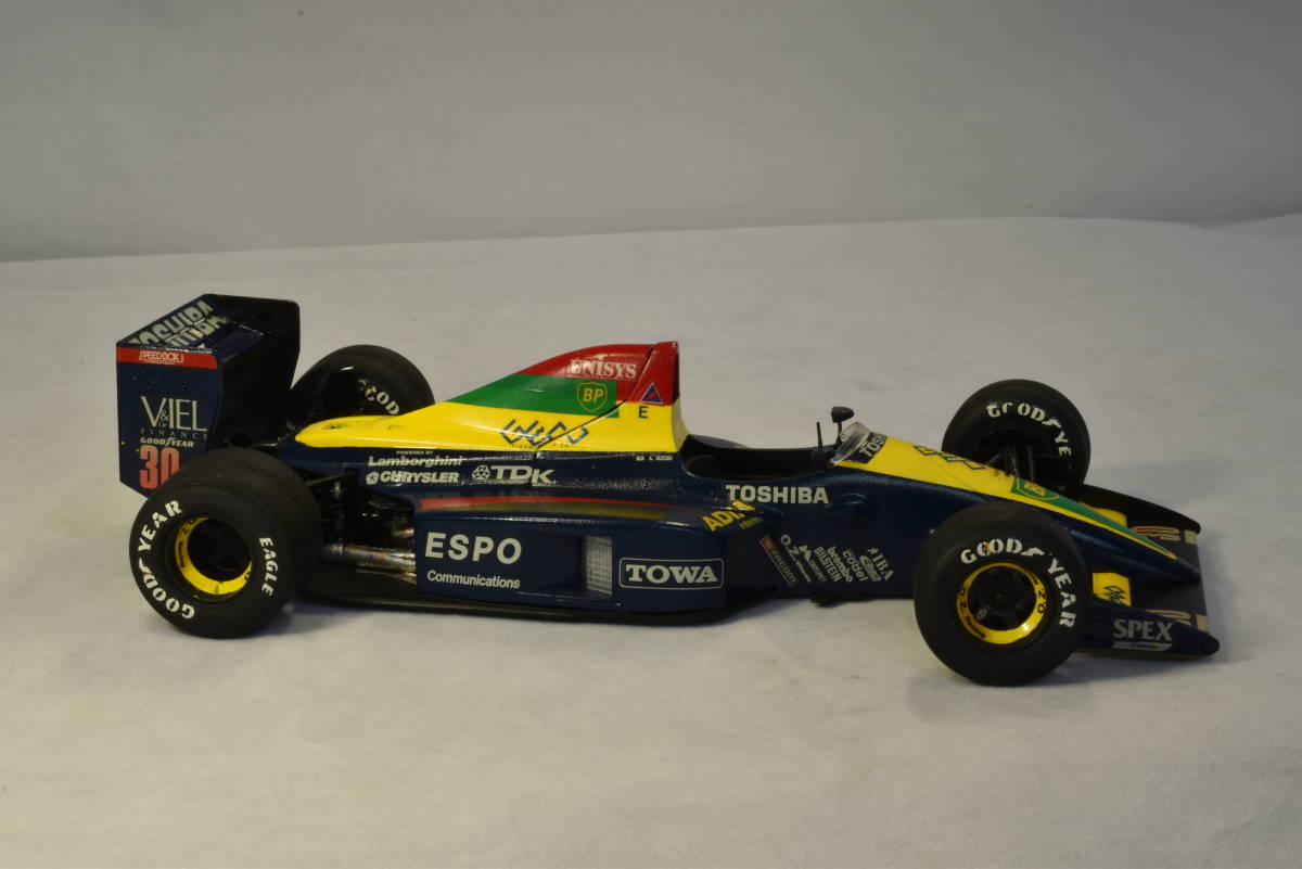 お得なまとめ買い ハセガワ1/24 エスポ・ラルース LC90 完成品 鈴木 