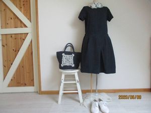 御値下げマーガレットハウエル Mhl ワンピース サイズ 品質管理 ５９５ ６１５７５００ 女性用 売買されたオークション情報 ヤフオク の商品情報をアーカイブ公開 オークファン Aucfan Com