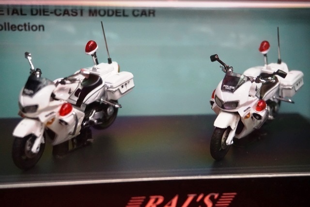 VFR800P 1⁄43 ホンダ [1⁄43 警察 VFR800P」が1⁄43スケールで