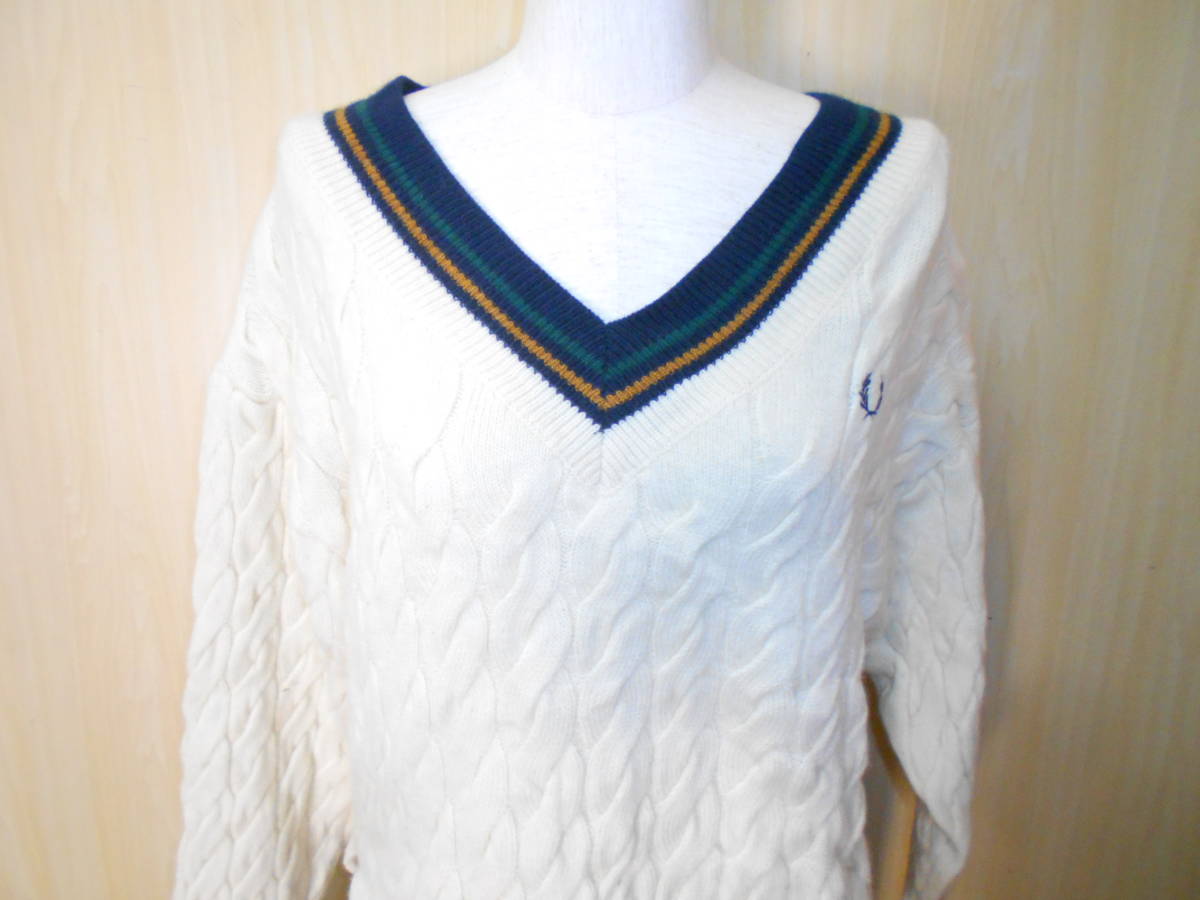 FRED セーター V Neck フレッドペリー ニット Classic PERRY（フレッド 