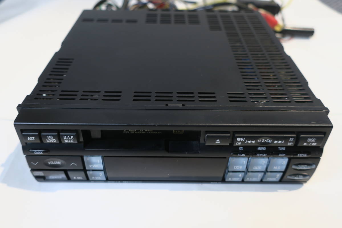 ALPINE 7519J　カセットデッキ ALPINE アルパイン - カセットデッキ アルファードG(ホワイト | の