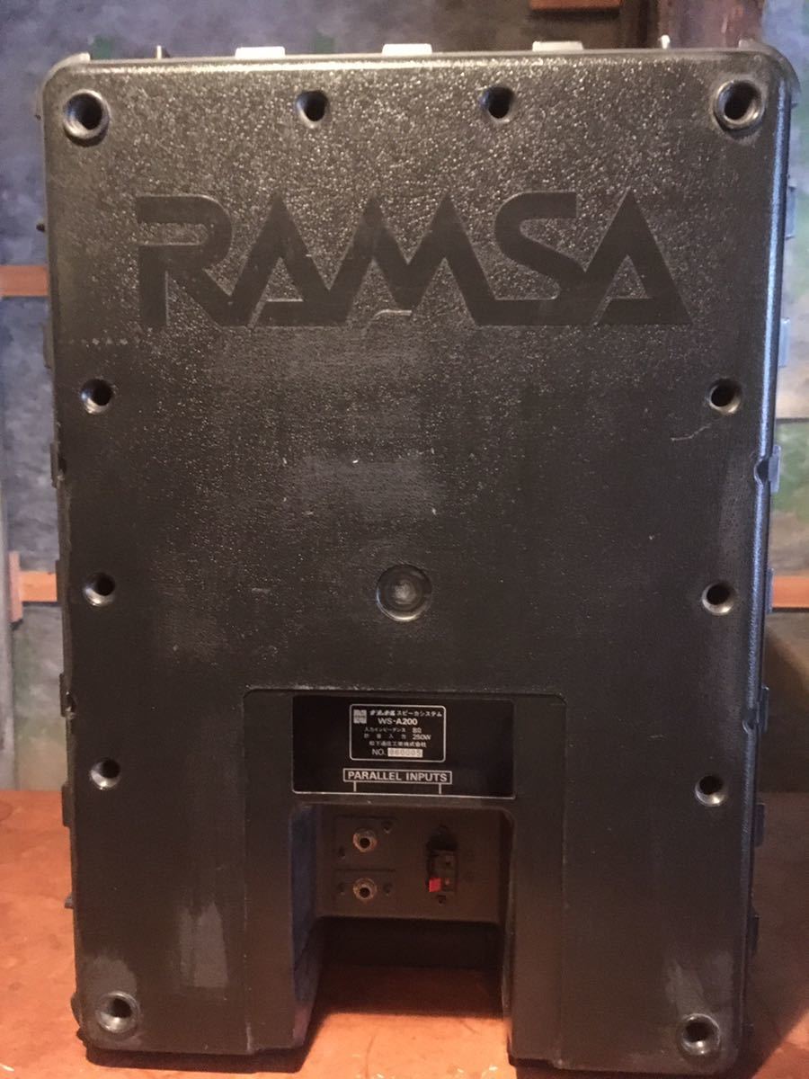 RAMSA WS-A200-W 2WAY コンパクトハイパワースピーカー②モニター