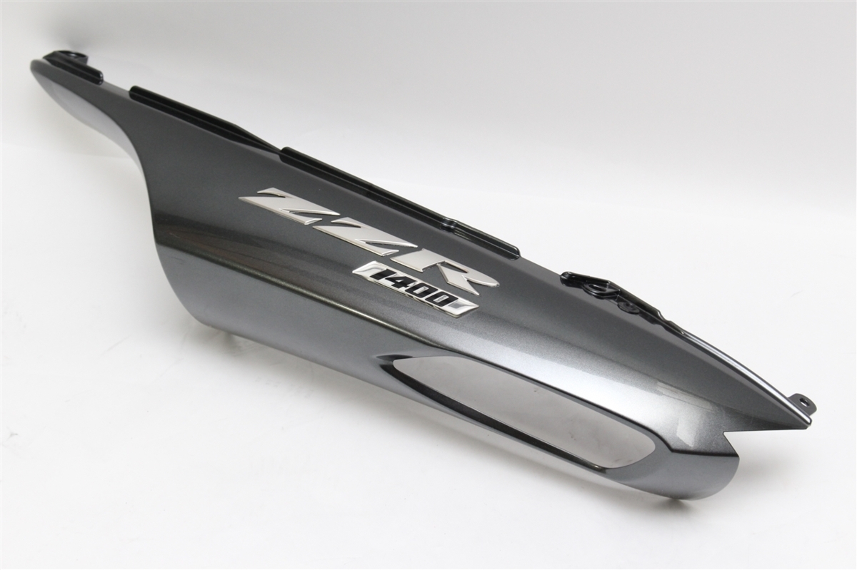 【驚きの破格値，大得価】 ZZR1400 2006年 シートカウル 左 ZXT40B-000(リア)｜売買されたオークション情報、yahooの商品情報をアーカイブ公開 - オークファン カワサキ用