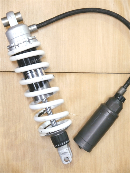 WP ホワイトパワー FZR1000 3GM よりリアサス ショック FZ750 FZR750