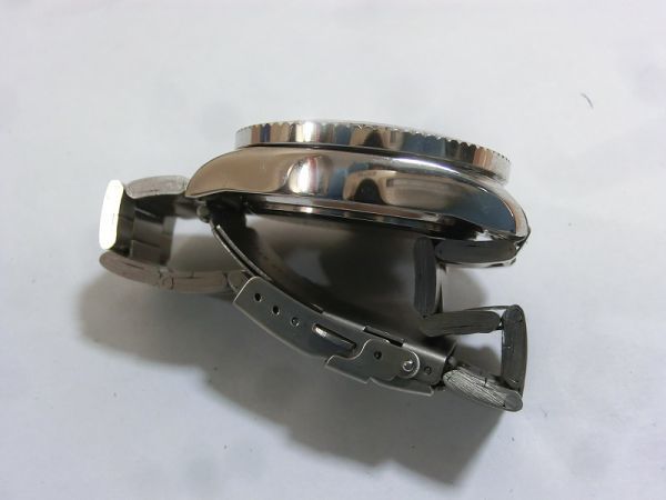 T51 G Rodeo Crowns ロデオクラウンズ 腕時計 メンズ 3針 カレンダー 3針 カレンダー 売買されたオークション情報 Yahooの商品情報をアーカイブ公開 オークファン Aucfan Com