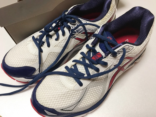 人気，新品 asics アシックス GT-2000 NEW YORK 3-SW -TJG15F- 26cm(26.0cm)｜売買されたオークション情報、yahooの商品情報をアーカイブ公開 - オークファン 26.0cm