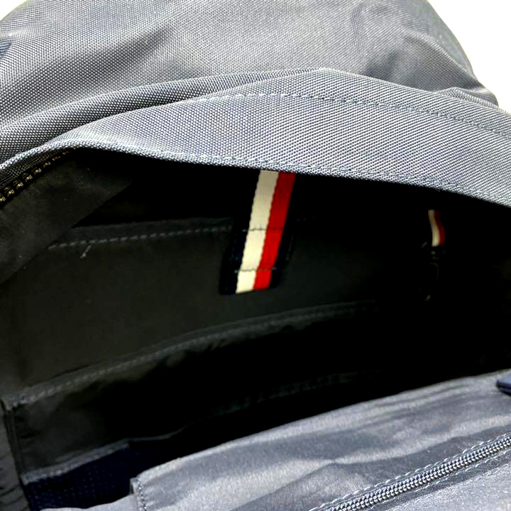 【送料無料】TOMMY HILFIGER トミーヒルフィガー メンズ バッグパック AM06394 Sky Captain メンズ TOMMY HILFIGER S ジャンパー Hilfiger(トミーヒルフィガー)