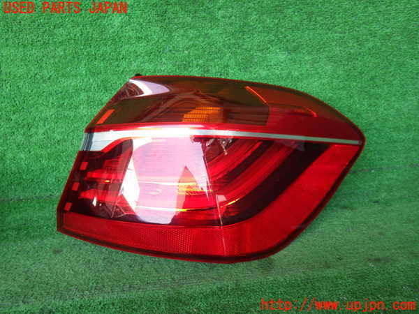 1UPJ-62241530]BMW 218d アクティブツアラー F45(2C20)右テールランプ 中古 検索用 F46