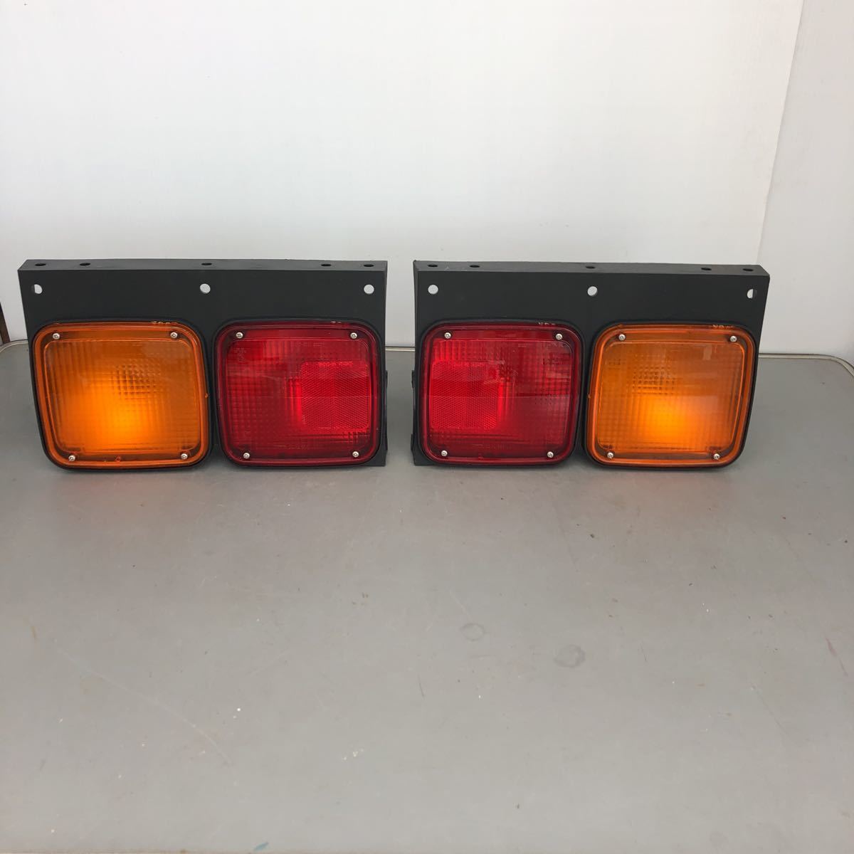 純正 2連テールランプ KOITO 7 KOITO 小糸 小糸製作所 LEDテールライト