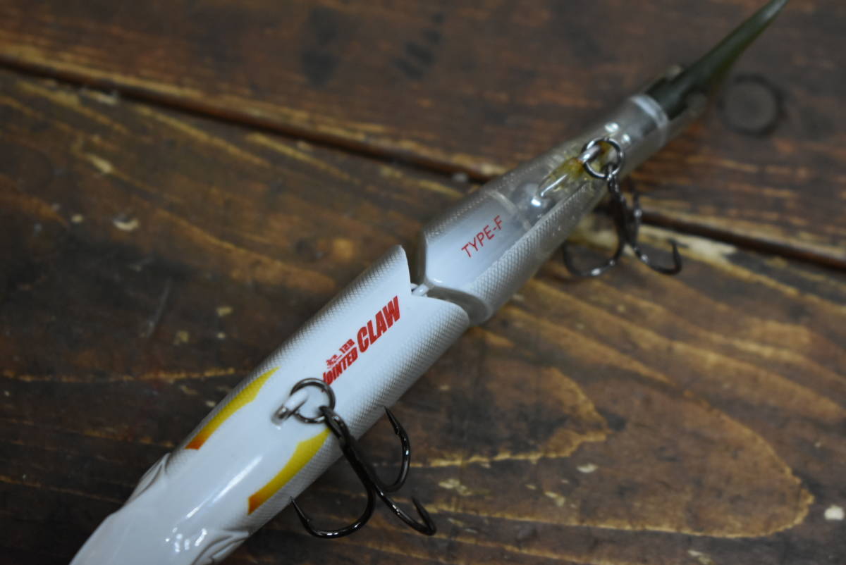 ガンクラフト ジョインテッドクロー ジョインテッドクロー128 0 F Type-F GAN CRAFT : ジョイクロ128 鮎邪 シーバスルアー専門店 | ルアー ガンクラフト(GAN 2個セット
