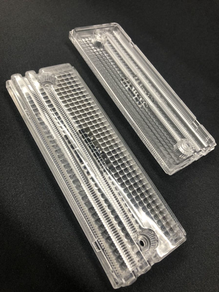 在庫整理品】20ソアラ後期 バックランプレンズ バックライトレンズ