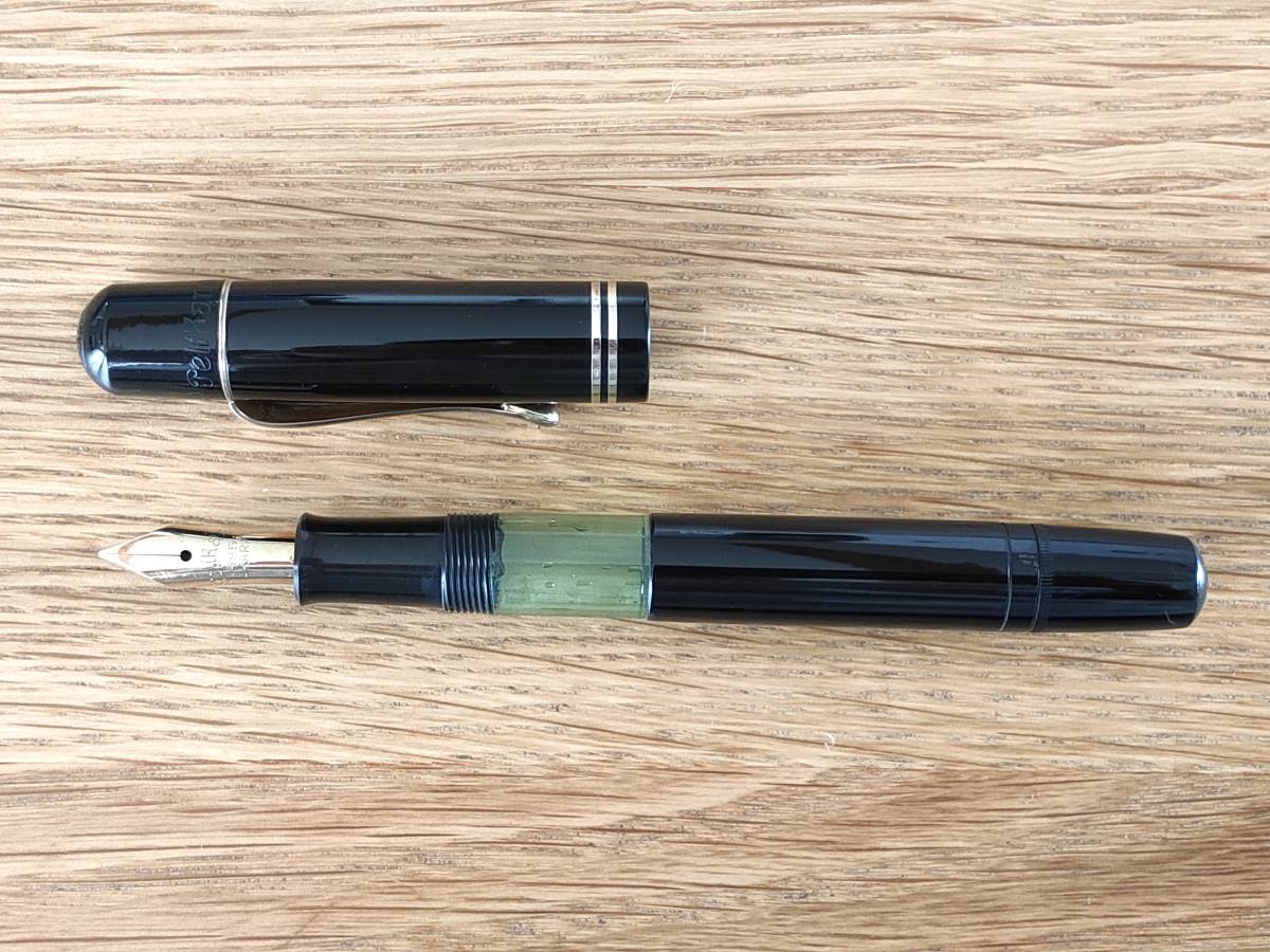 中古 Pelikan 万年筆 グリーン マーブル ヴィンテージ ペリカン