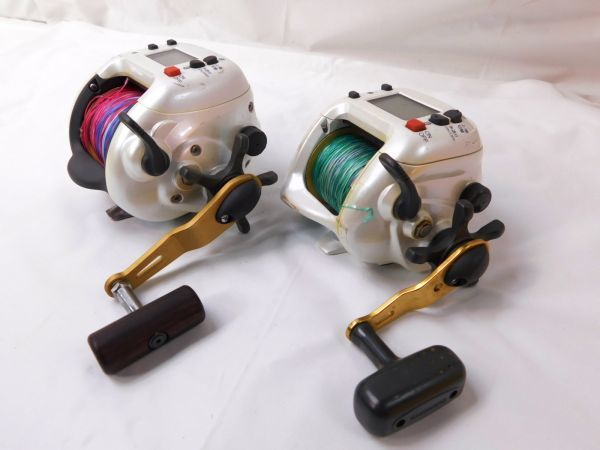 561☆電動リール 2点セット☆SHIMANO 1000EV・3000R☆ジャンク
