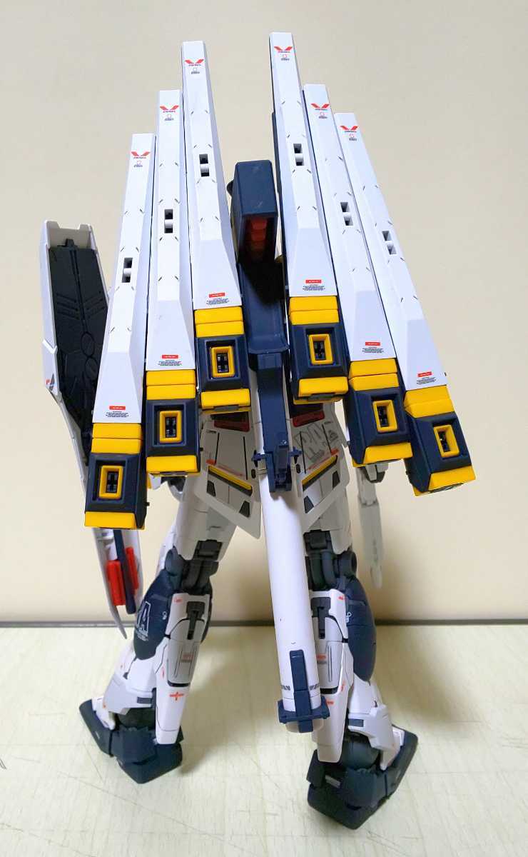 MG 1/100 RX-93 vガンダム Ver.Ka &ダブルフィンファンネル 組立塗装済
