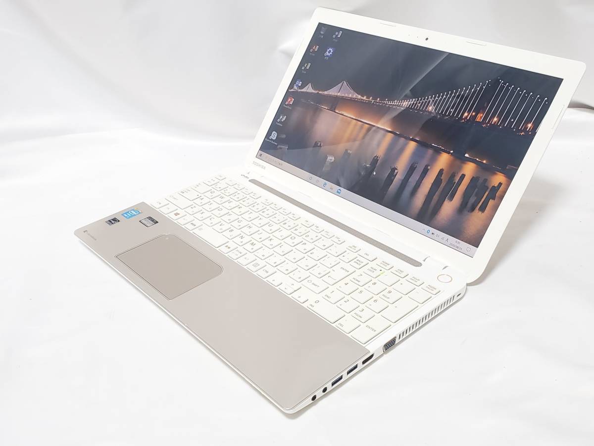 爆速新品 SSD240GB】東芝 dynabook T554☆windows10☆Core i3 4005U