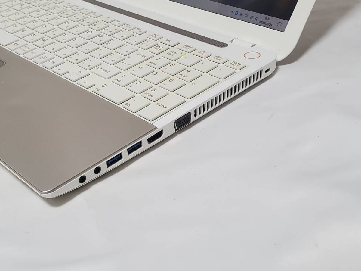 爆速新品 SSD240GB】東芝 dynabook T554☆windows10☆Core i3 4005U