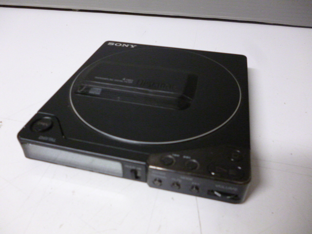 ジャンク SONY Discman D-250 CDプレーヤー ソニー ポータブル