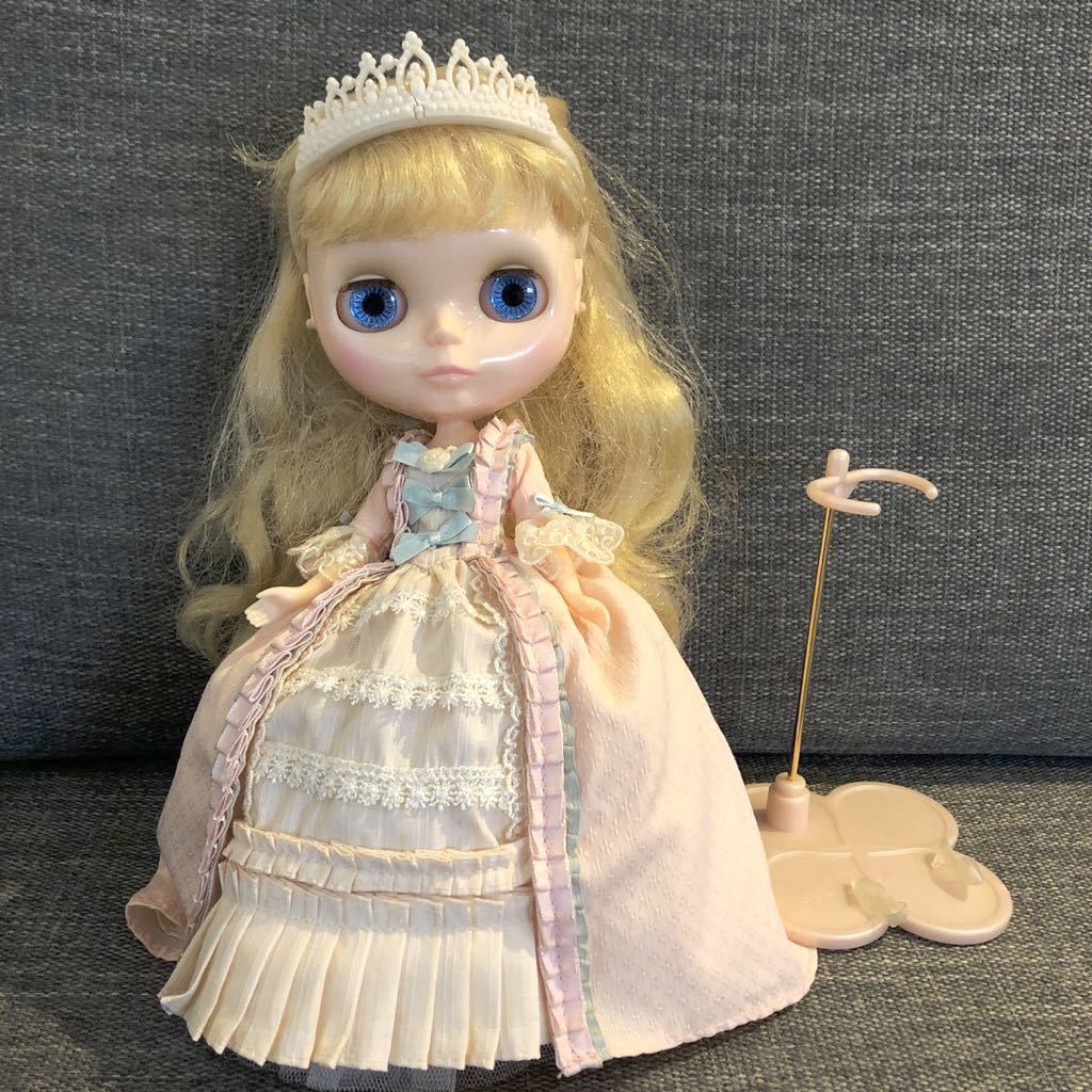 038 Neo Blythe Midnight Spell ネオブライス ミッドナイトスペル ネオ 