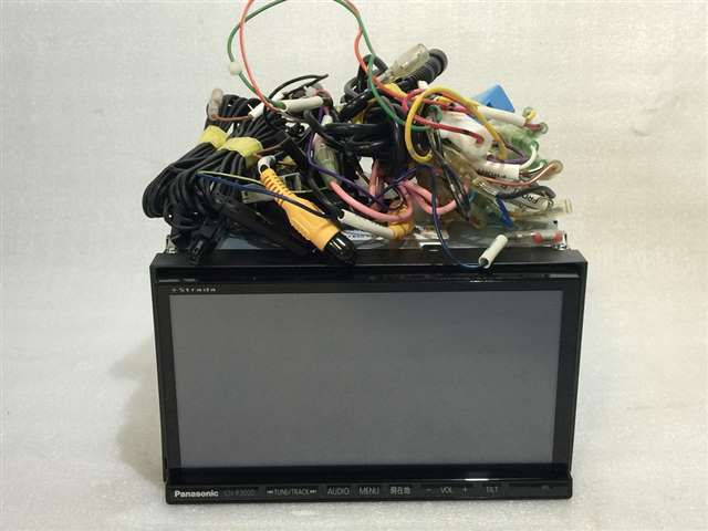 カーナビ Panasonic ストラーダ CN-R302Z ナビ CN-R300
