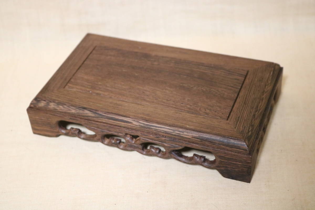 台座・花台・香炉台・仏像台座　唐木紅木18.2×10.2　　　　CB23