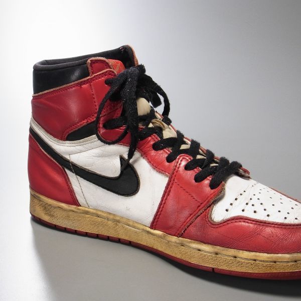MB4557*ナイキ/NIKE*94年復刻/エアジョーダン1シカゴ/AIR JORDAN 1 