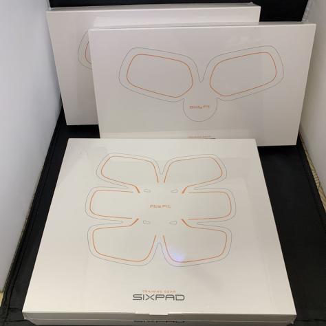 赤字超特価，低価 SIXPAD シックスパッド アブズフィット ボディ