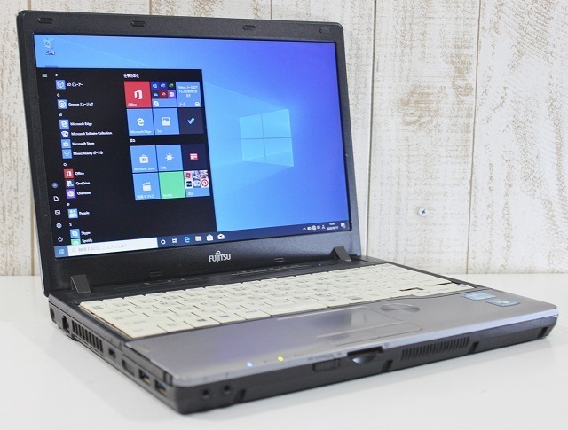 LIFEBOOK : 富士通 中古 P772⁄G ノートPCWindows10富士通 P772 訳あり