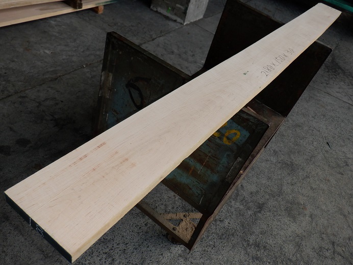 【お得，安い】 木っ端クラブ ハードメープル 楓 カーリーメープル 縮み杢 2180&times;150&times;30㎜ 人乾材 DIY 18番(メープル、楓（かえで）)｜売買されたオークション情報、yahooの商品情報をアーカイブ公開 - オ 板、シート