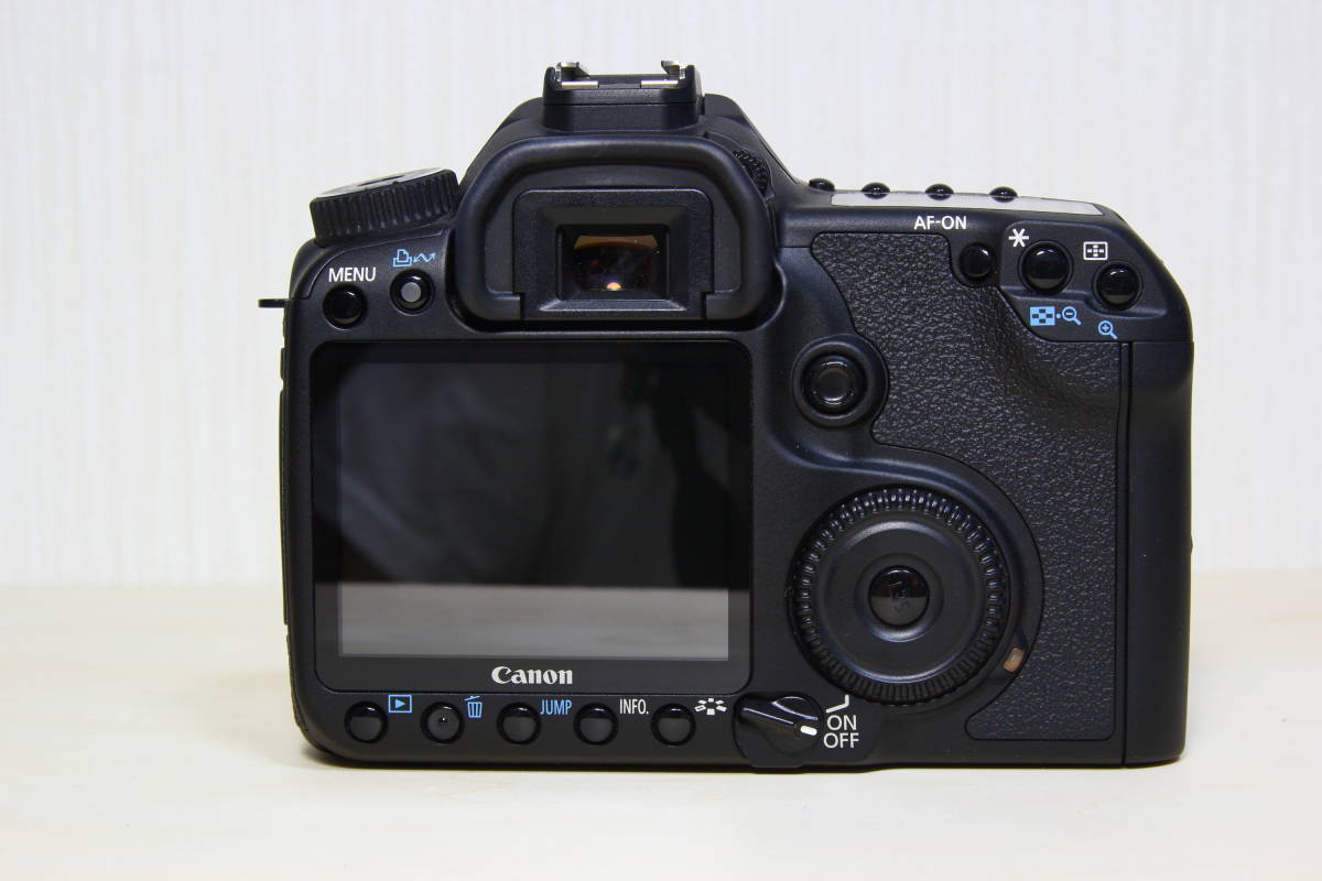 EOS Kiss 40D ボディ CANON シャッター回数1500回 X4 EF-S18-55 IS 