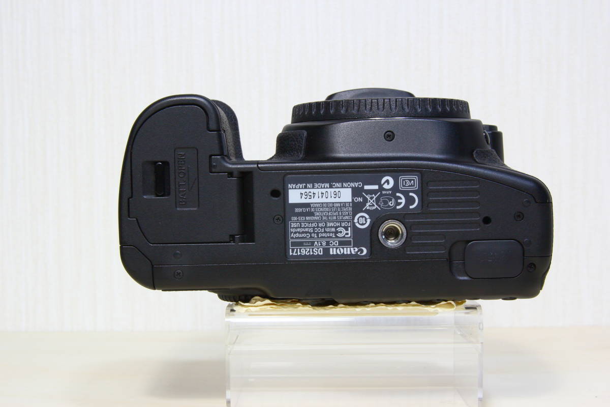 EOS Kiss 40D ボディ CANON シャッター回数1500回 X4 EF-S18-55 IS 