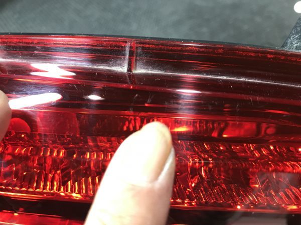 ★送料無料★27T007 レガシィ アウトバック BS 左テールライト 内側_2