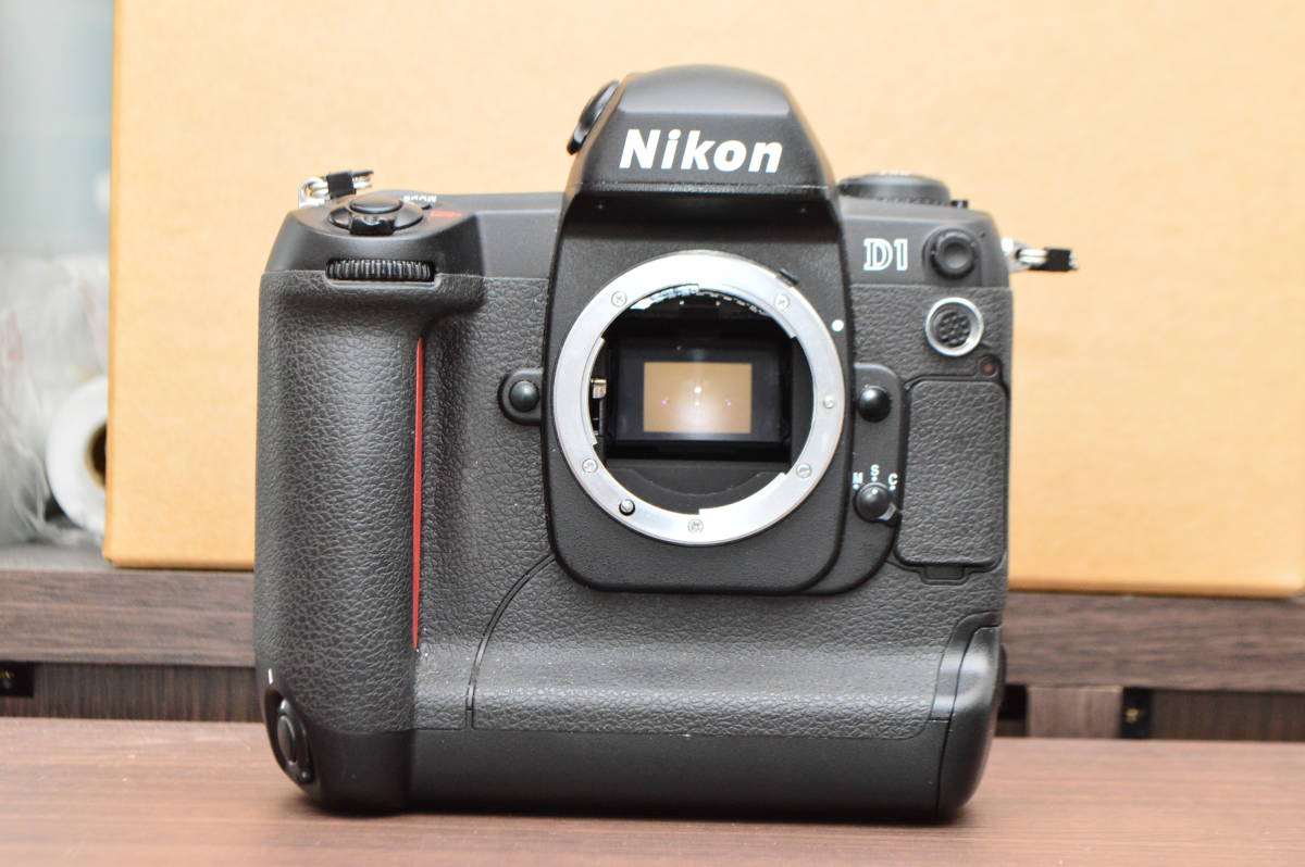 ★美品★ ニコン NIKON D1 ボディ デジタル一眼 #1630 nikon D1 ボディ ニコン D1 ニコン ボディ レビュー評価・評判 価格