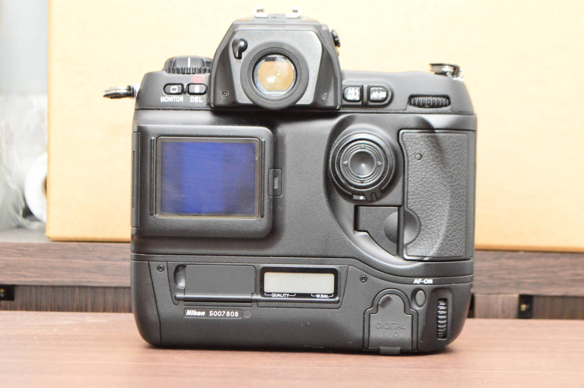 D1 ニコン Nikon ボディ - デジタルカメラ D1X Yahoo!オークション 