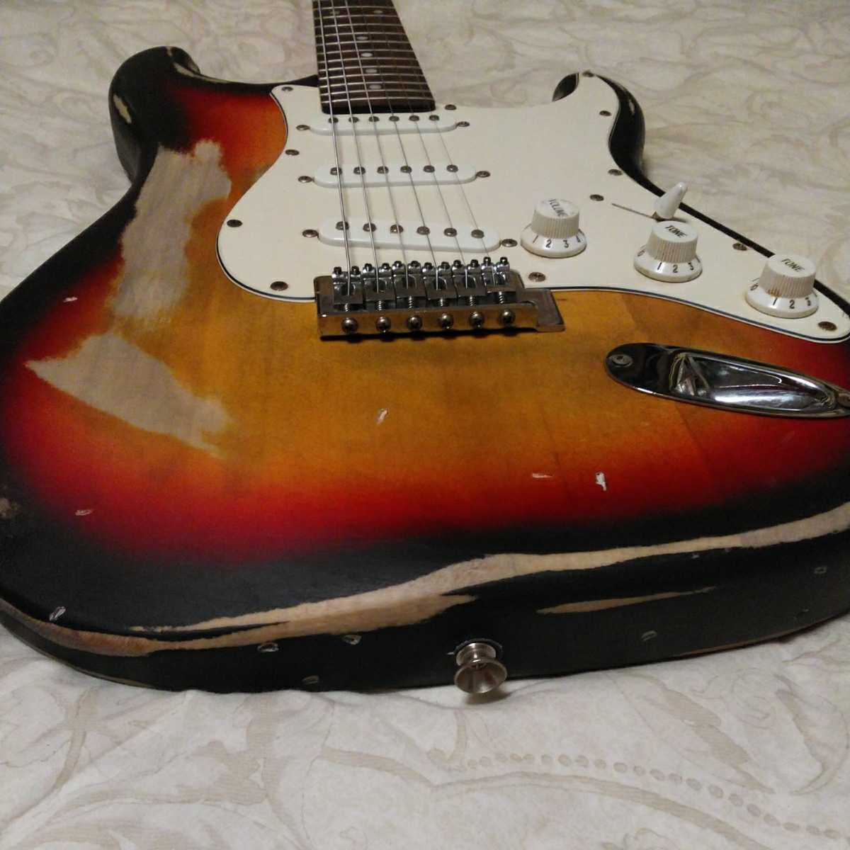 ノーブランド レリック仕様 ストラト NO BRAND ストラトレリック